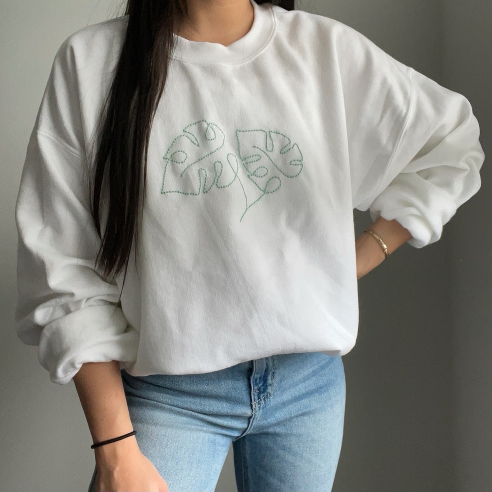 Palm Leaves Embroidered Sweatshirt